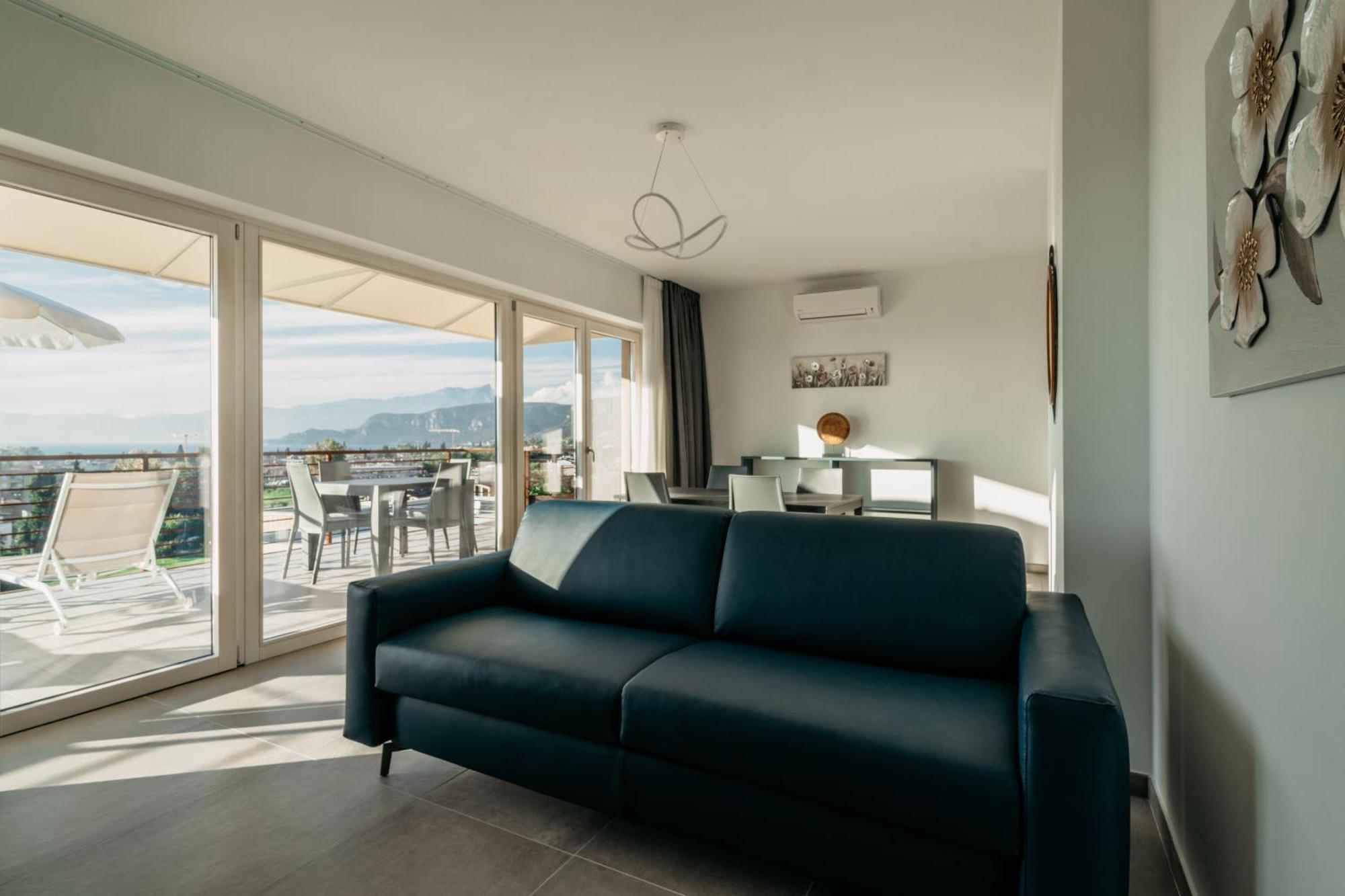 Apartments Monsurei, Lake View Bardolino Ngoại thất bức ảnh