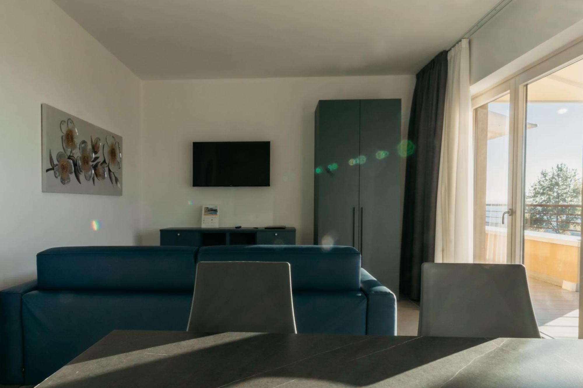 Apartments Monsurei, Lake View Bardolino Ngoại thất bức ảnh