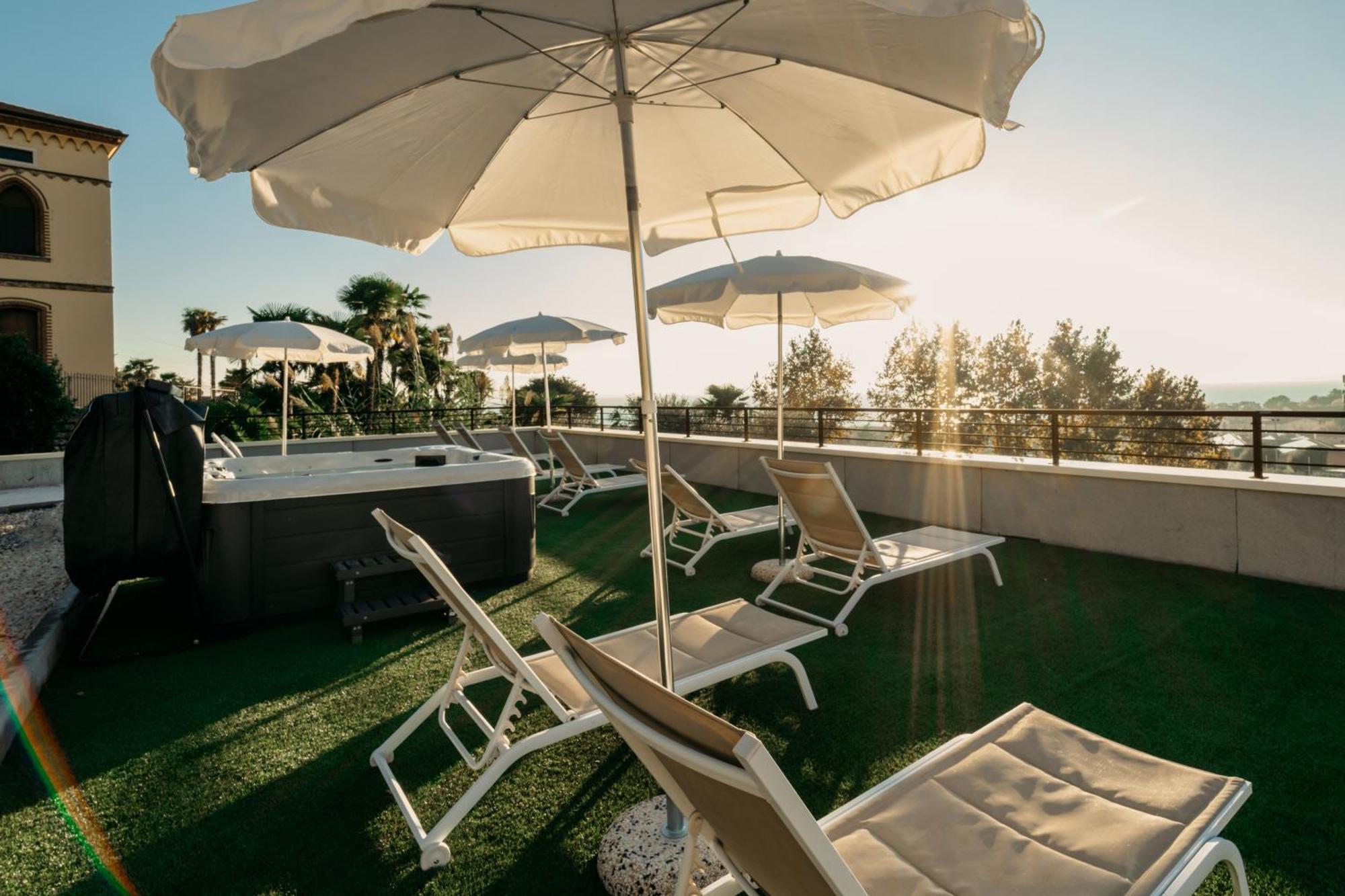 Apartments Monsurei, Lake View Bardolino Ngoại thất bức ảnh