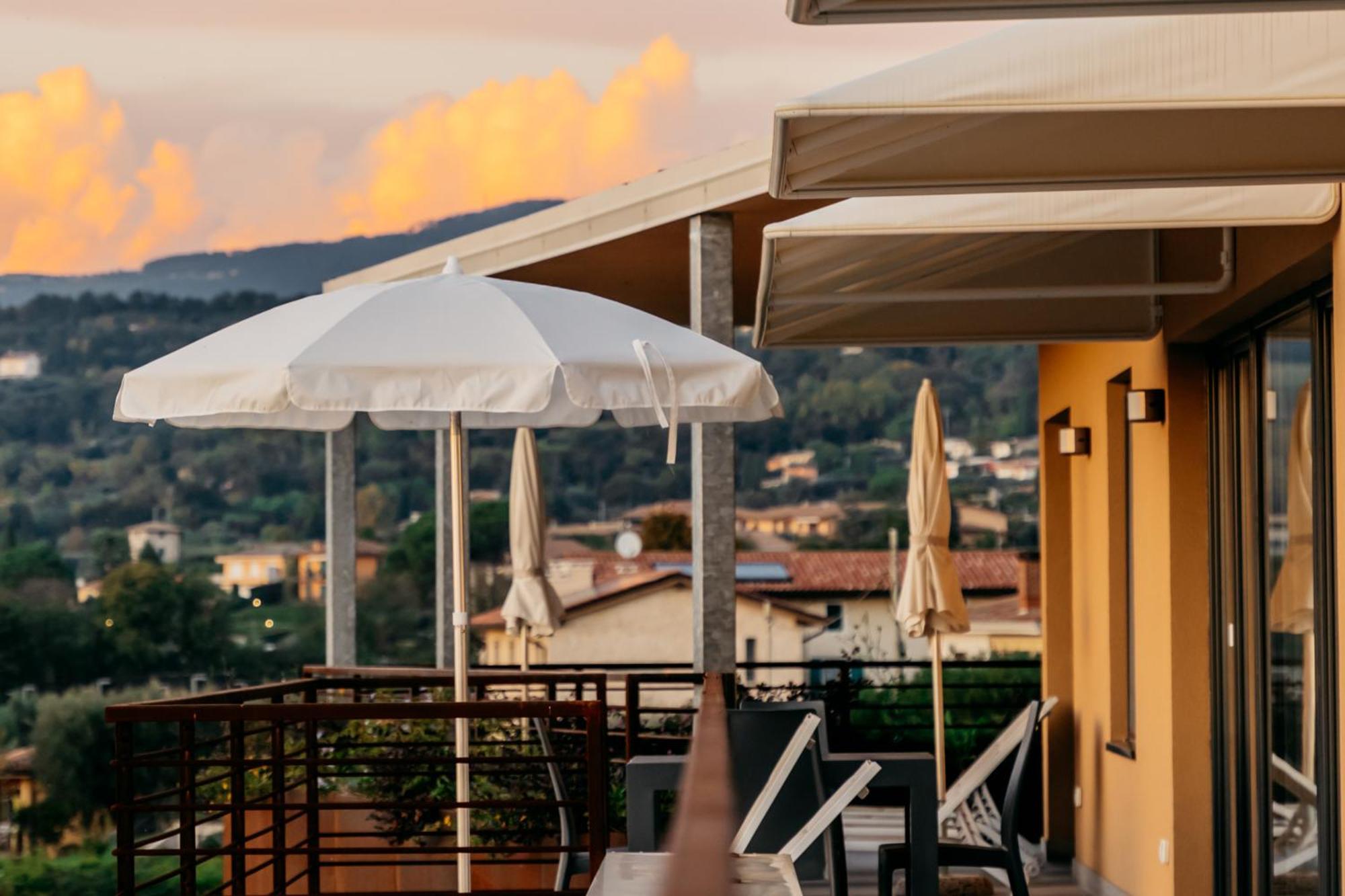 Apartments Monsurei, Lake View Bardolino Ngoại thất bức ảnh