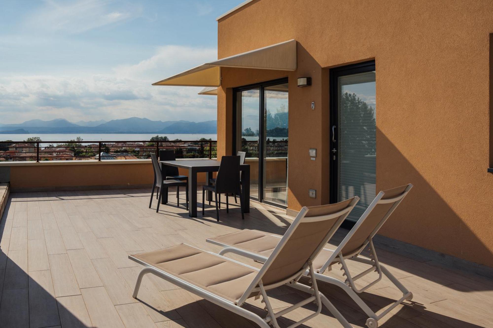 Apartments Monsurei, Lake View Bardolino Ngoại thất bức ảnh