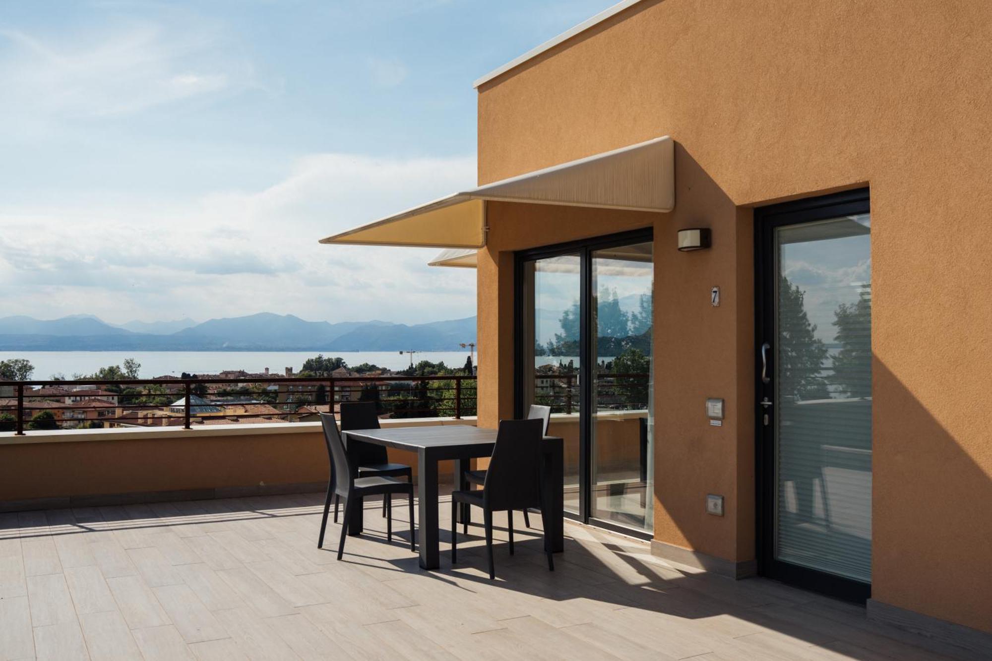 Apartments Monsurei, Lake View Bardolino Ngoại thất bức ảnh